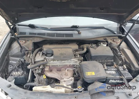 2012 Toyota Camry Se z USA, uszkodzony, nr VIN 4T1BF1FKXCU065727